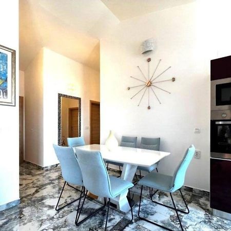 Komfortabeles Apartment Im Sueden Von Ciovo تروغير المظهر الخارجي الصورة